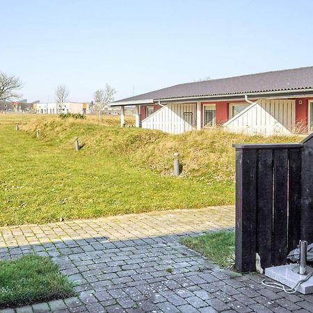4 Person Holiday Home In AÅkirkeby Esterno foto